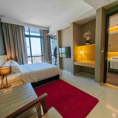 The Honeymoon Haven - 99 Residences Malacca Buitenkant foto